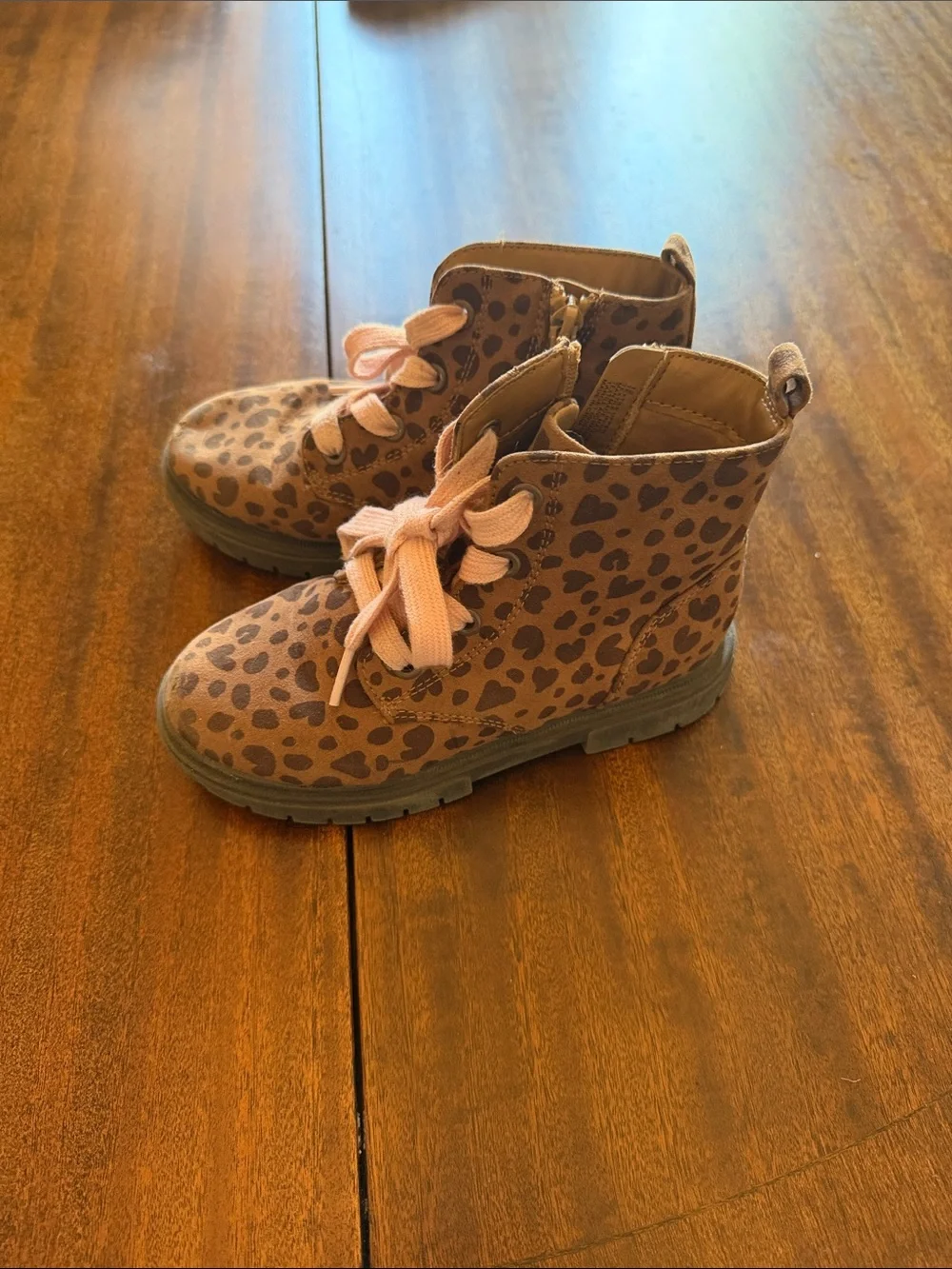 Kids Leopard Print Ankle Boots in Brown with Pink Laces